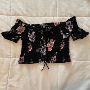 Kendall & Kylie Ruched Floral Crop Top